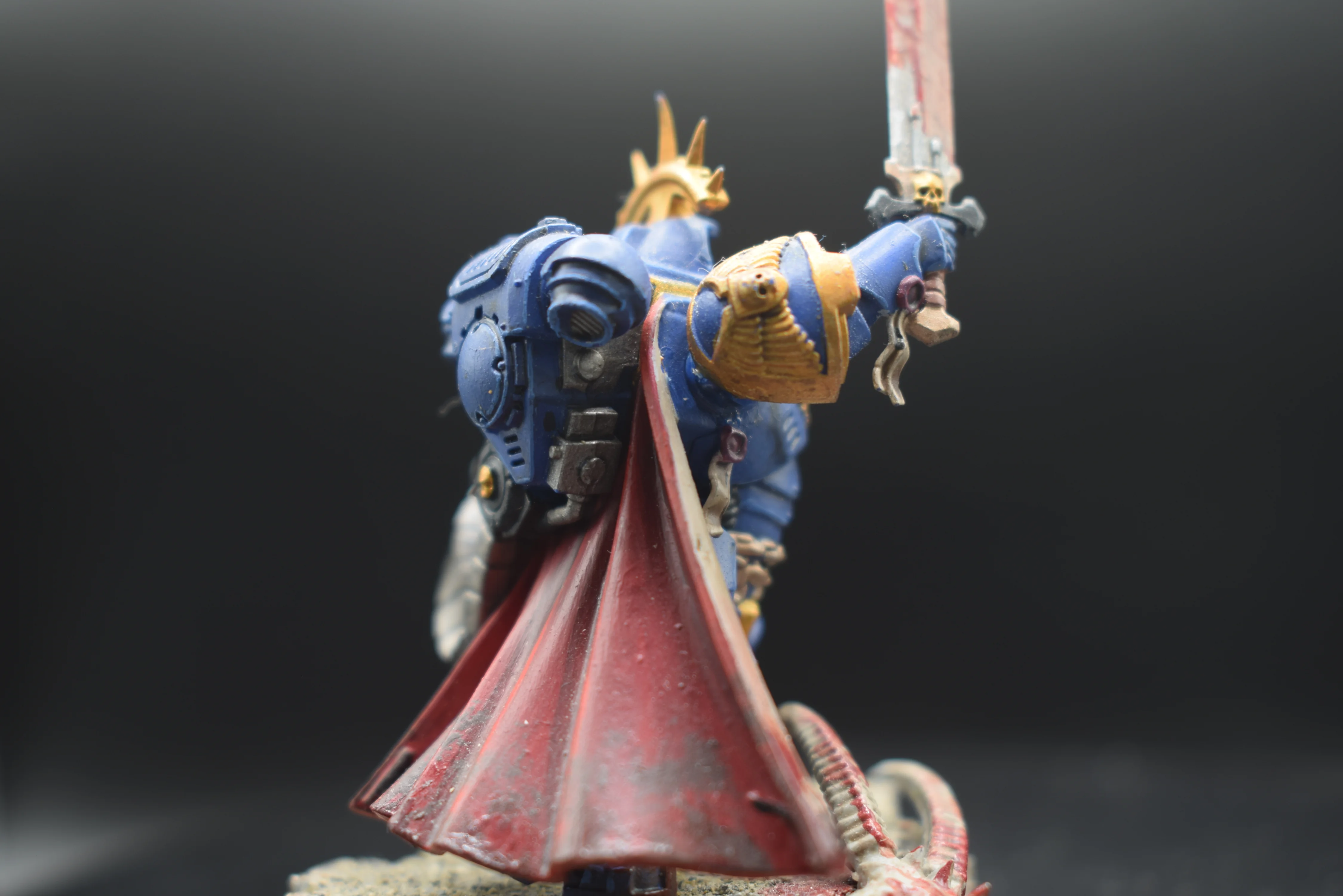 Capitán en Armadura Gravis Detail